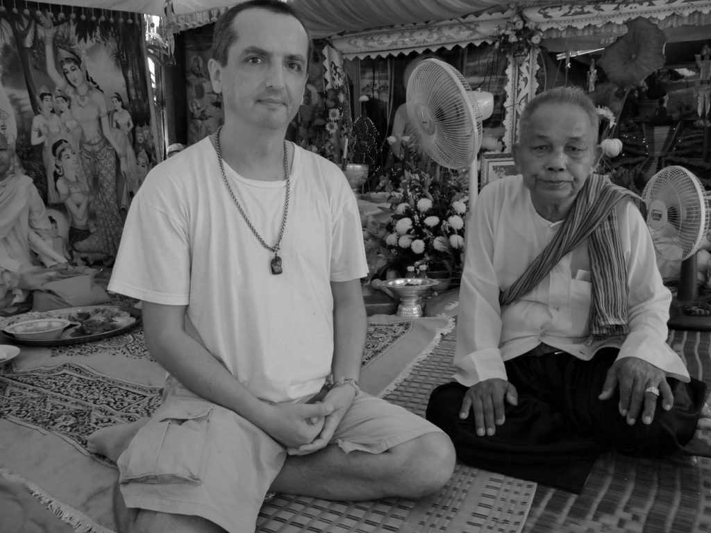 Oslava Vesak se Starým Učitelem