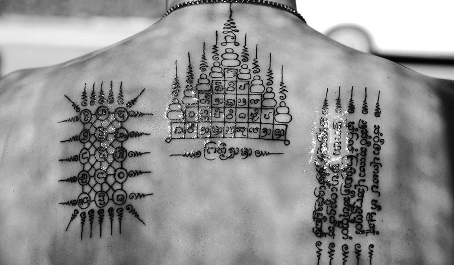 Thajské ochranné tetování - Sak Jan