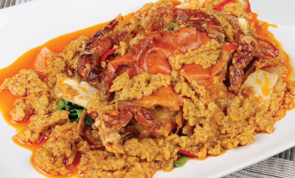 Hovězí kari s hlávkovým salátem a rýží, Thajsko a Kambodža.