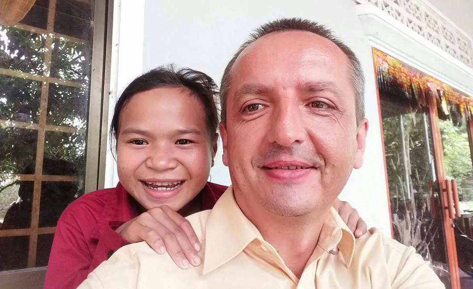 Wendi a Nicol po propuštění